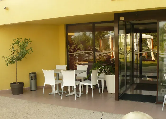 Hotel Bellagio Euromedecine By Popinns Montpellier