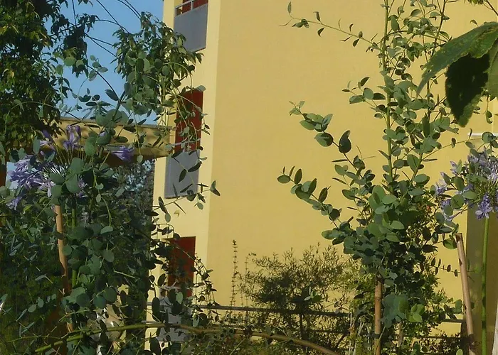 Hotel Bellagio Euromedecine By Popinns 3*